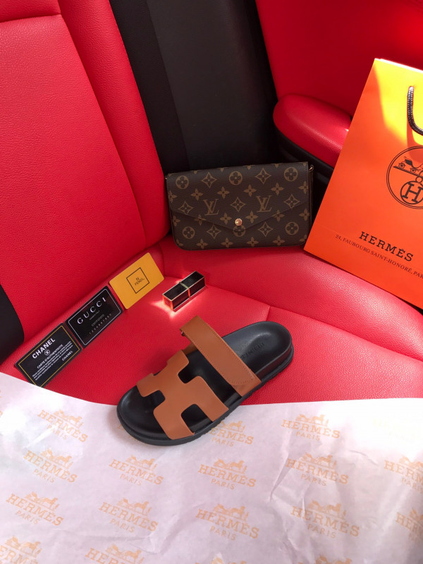 H**mes sandal