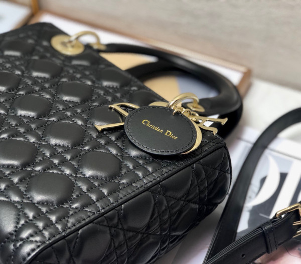 LADY DIRO GOLD/SILVER-24CM