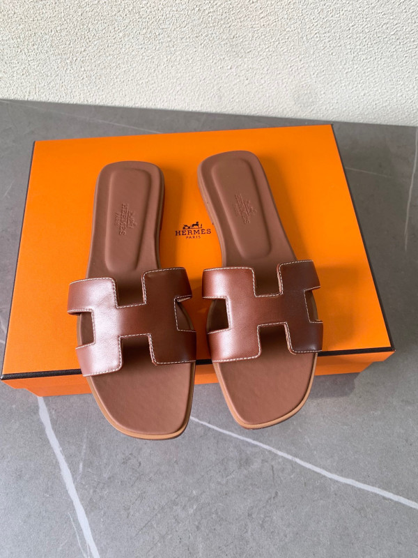 H**mes sandal