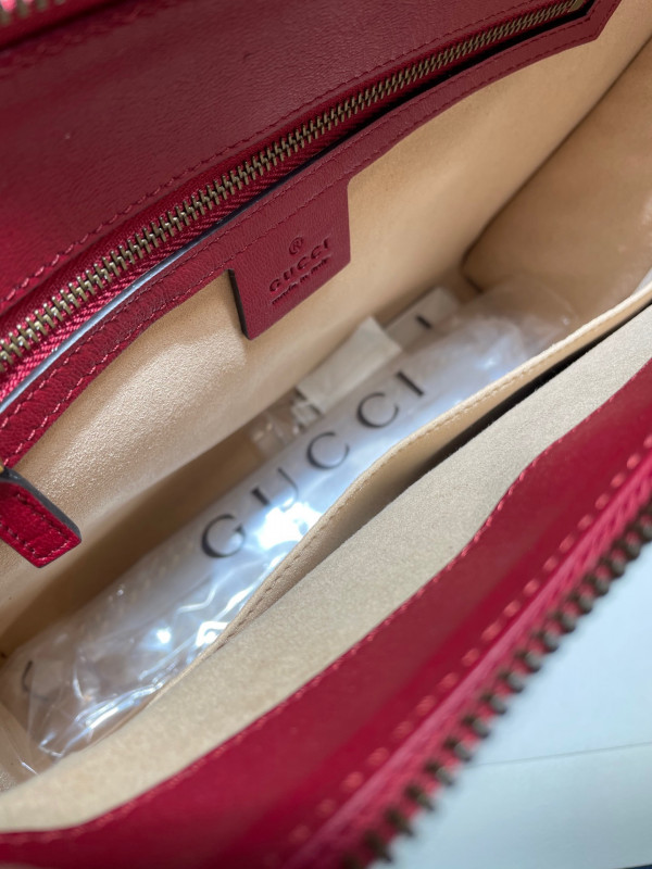 G*u*i small shoulder bag with double g