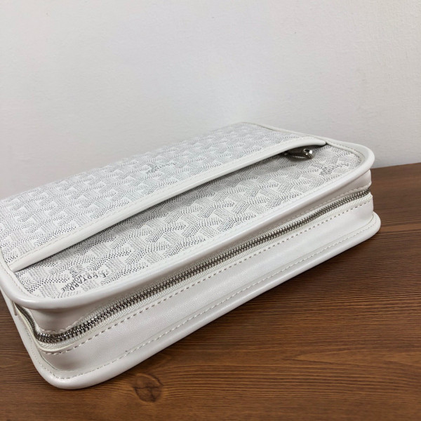 Go*ard toiletry bag