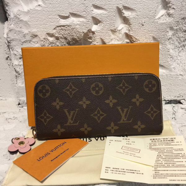 l0*is V*t0n wallet