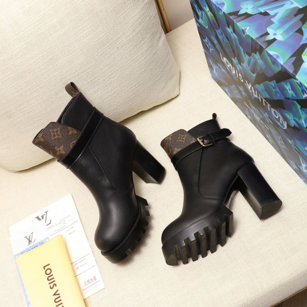 l0*is V*t0n star trail ankle boot