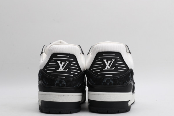 l0*is V*t0n trainer sneaker