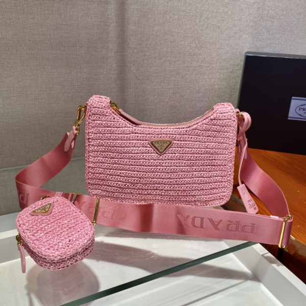 Pra*a re-edition 2005 raffia bag