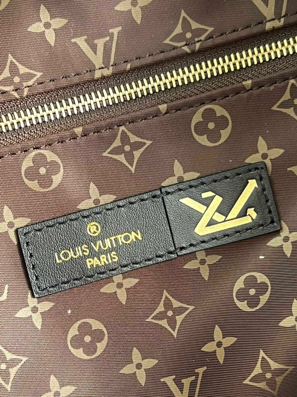 l0*is V*t0n onthego gm