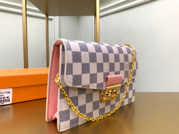 l0*is V*t0n croisette chain wallet