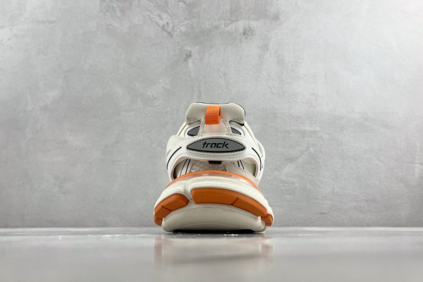 Ba*len*cia*ga runner sneaker