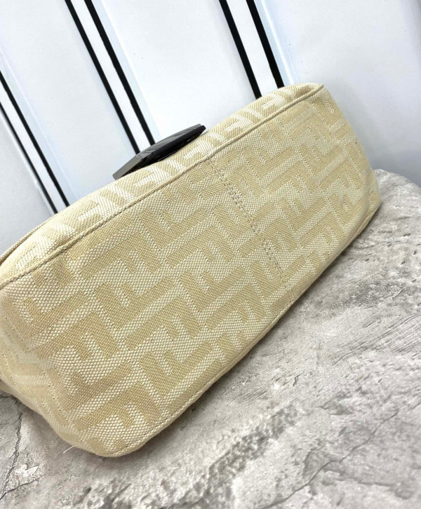F**di vintage bag