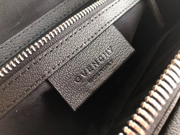 GIENVCHY ANTIGONA MINI/SMALL/MEDIUM IN GRAINED LEATHER