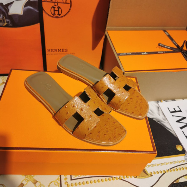 H**mes sandal