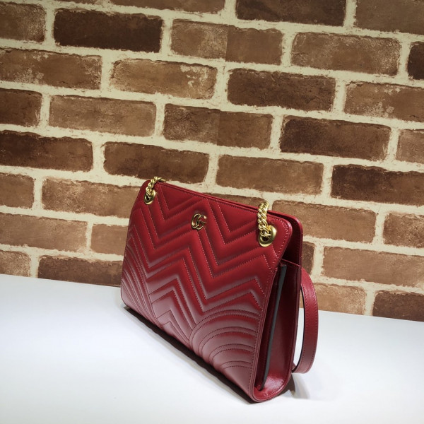 G*u*i gg marmont matelassé medium shoulder bag