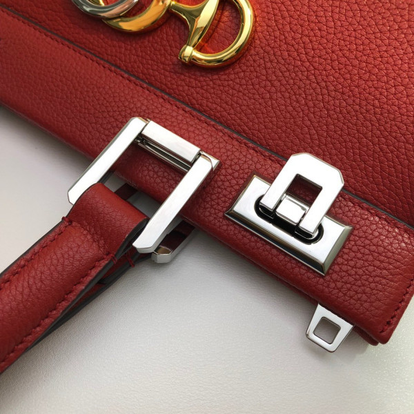G*u*i zumi small top handle bag