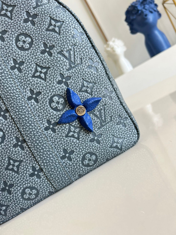 l0*is V*t0n keepall 50