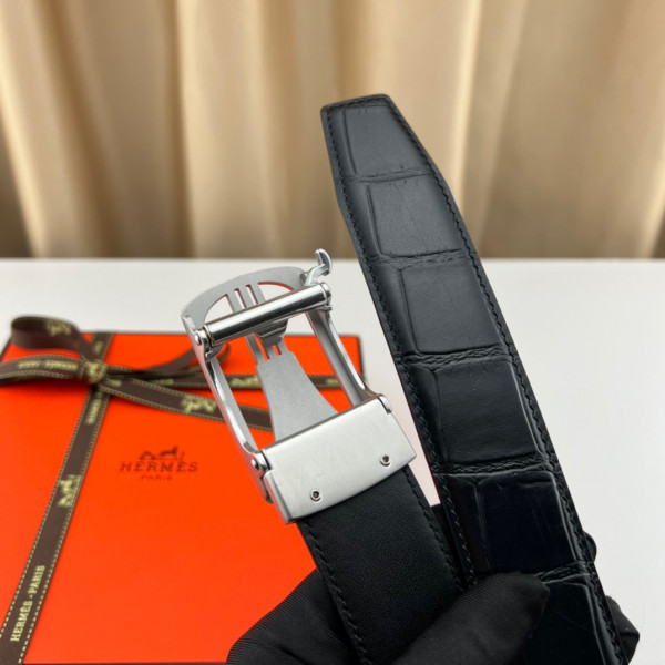 H**mes belt