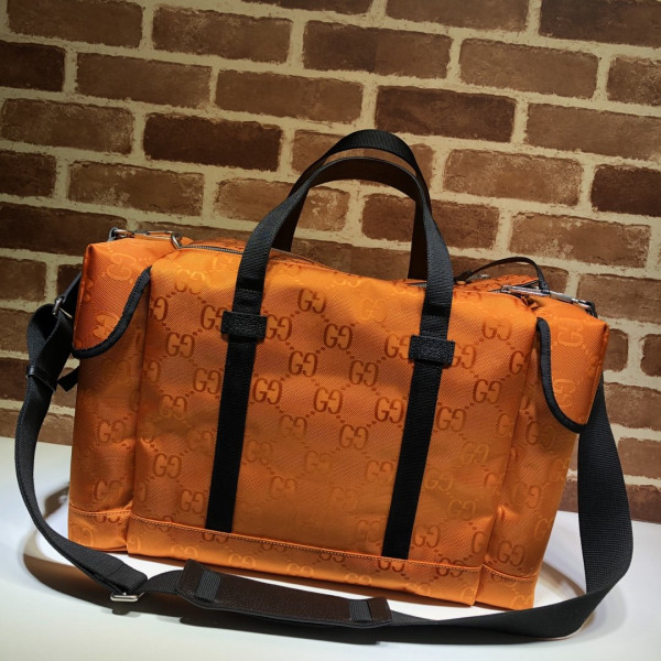 G*u*i off the grid duffle bag