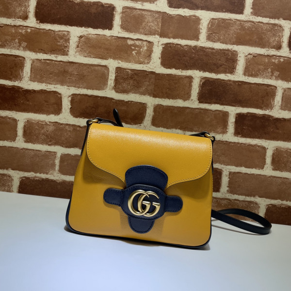 G*u*i small messenger bag with double g