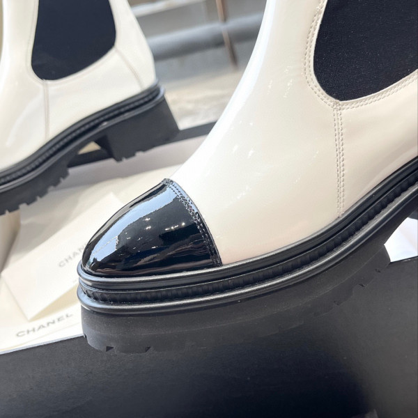 CL ANKLE BOOTS