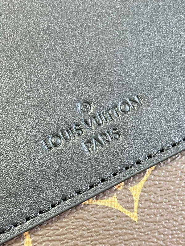 l0*is V*t0n marceau
