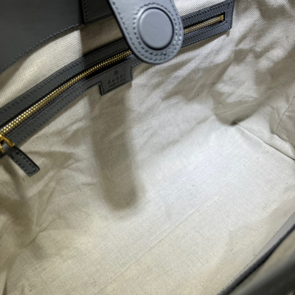 G*u*i gg matelassé leather medium tote