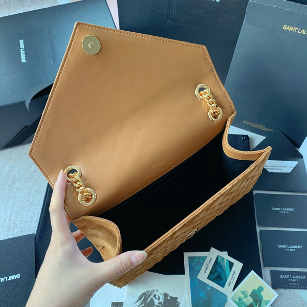 Y*L envelope medium bag