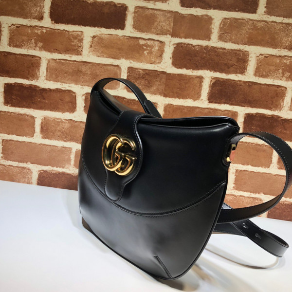 G*u*i arli shoulder bag