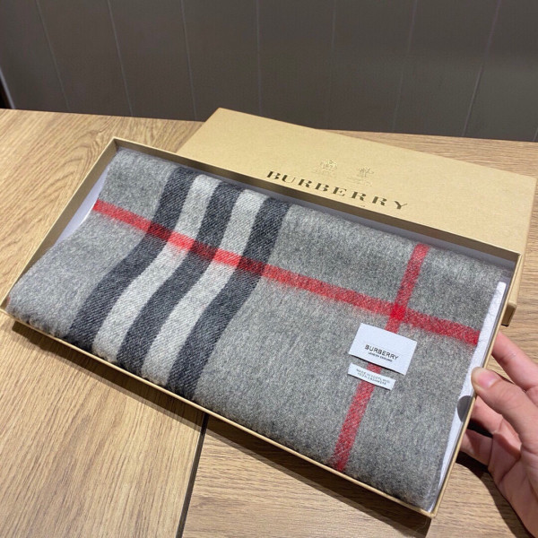 B**rry check cashmere scarf
