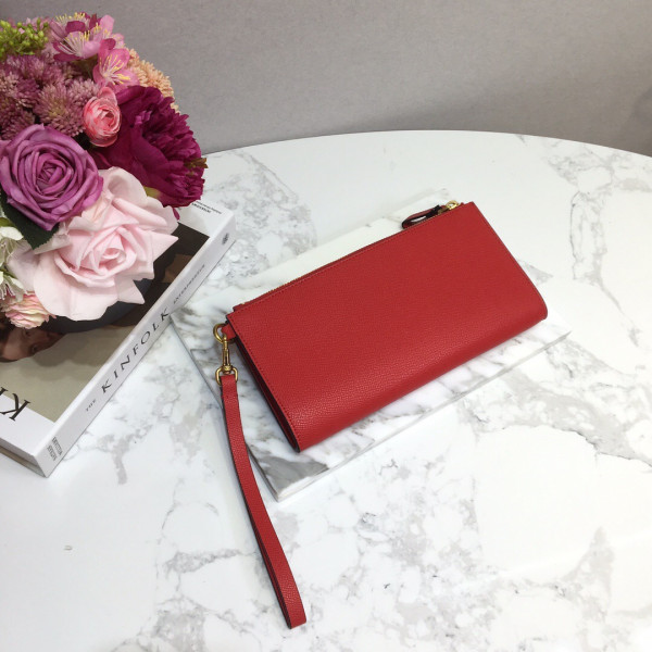 VALENTINO GARAVANI VSLING GRAINY CLUTCH