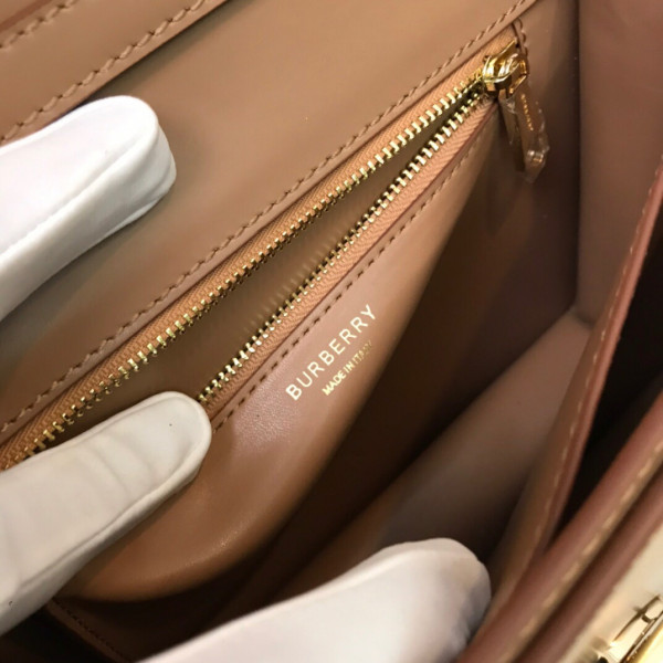 B**rry small tb bag