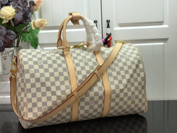l0*is V*t0n keepall 45