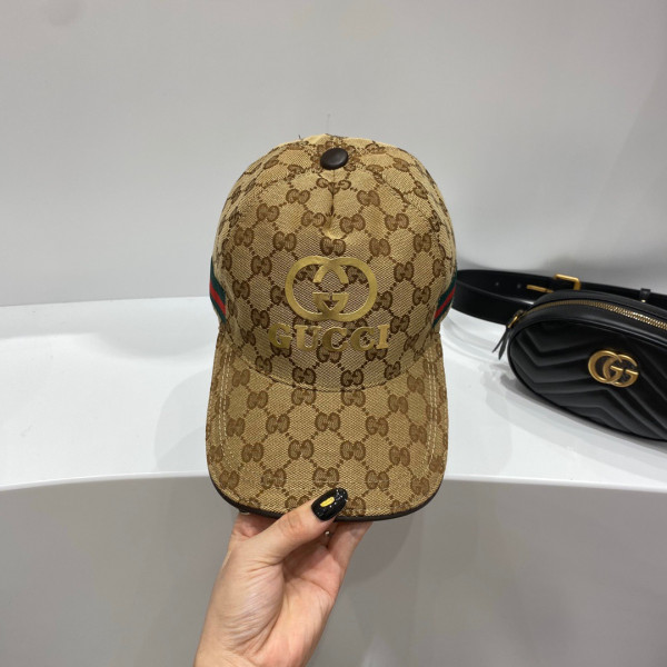 G*u*i hat