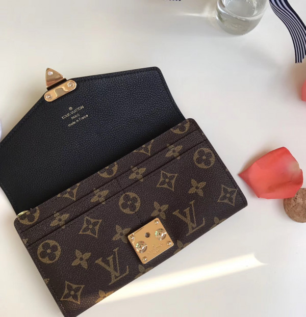 l0*is V*t0n pallas wallet