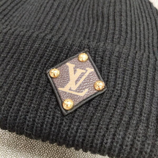 l0*is V*t0n hat