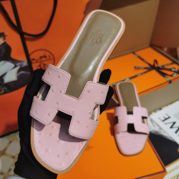 H**mes sandal