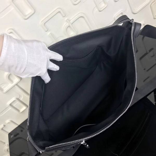 l0*is V*t0n odyssey messenger mm
