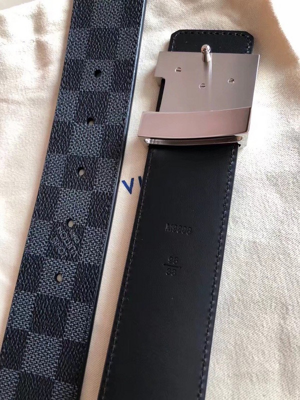 l0*is V*t0n belt