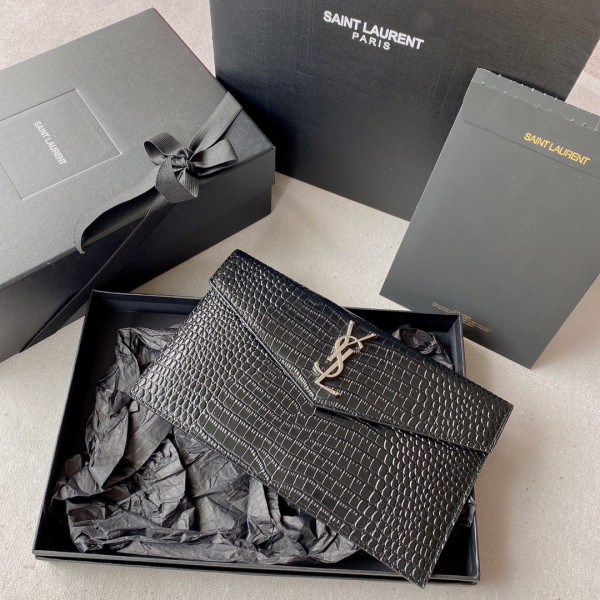 Y*L uptown pouch