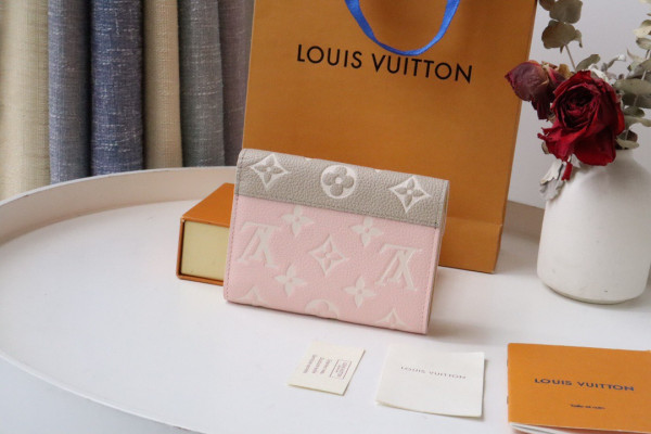 l0*is V*t0n victorine wallet