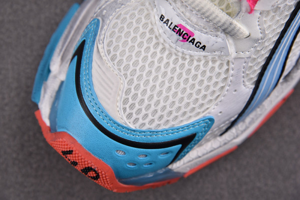 Ba*len*cia*ga runner