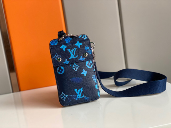 l0*is V*t0n phone pouch