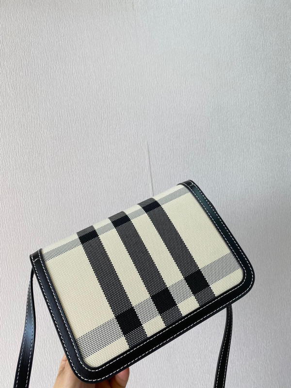 B**rry small tb bag
