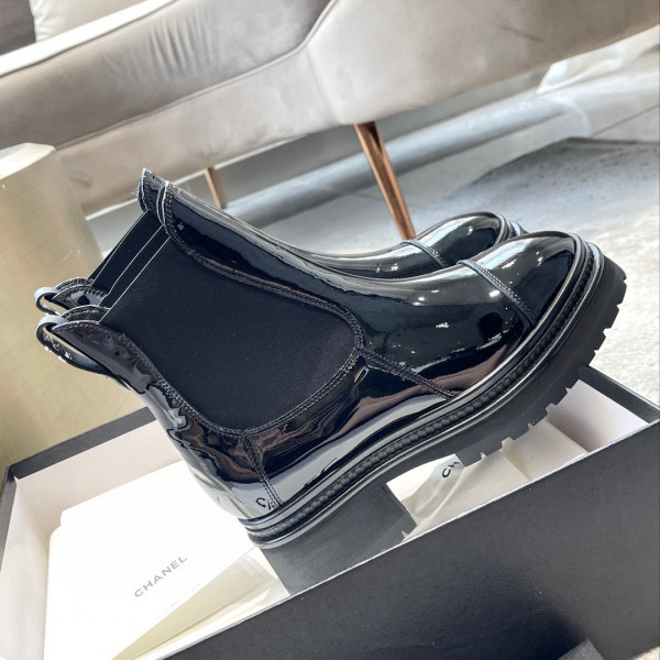 CL ANKLE BOOTS