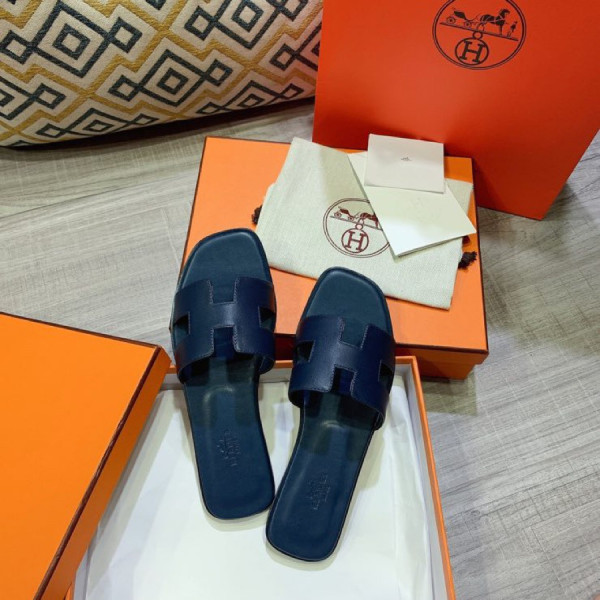 H**mes sandal