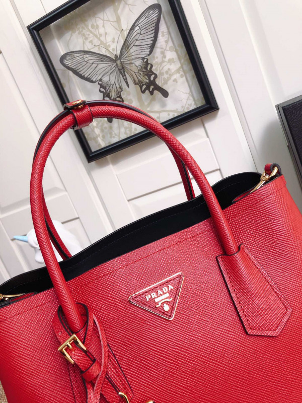 Pra*a double bag