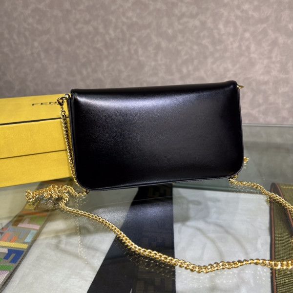 F**di wallet on chain with pouches