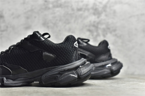 Ba*len*cia*ga track.3 sneaker