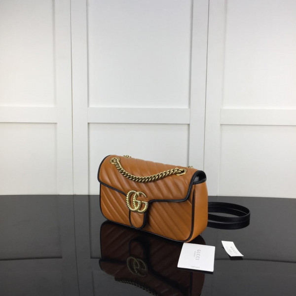 G*u*i gg marmont 26cm