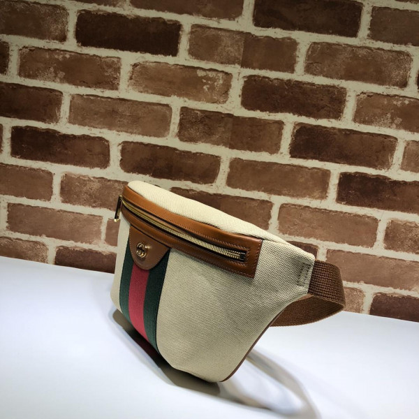 G*u*i vintage canvas belt bag