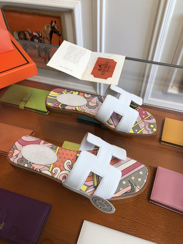H**mes sandal