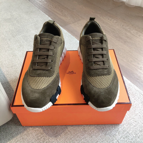 H**mes sneaker